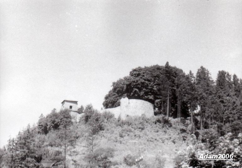 Brumovský hrad r. 1976 b